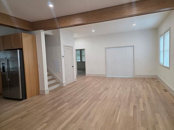 4th image of 39 Jasper Rd