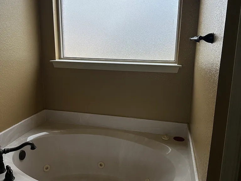 6012 Base Meadows Dr — Photo 16