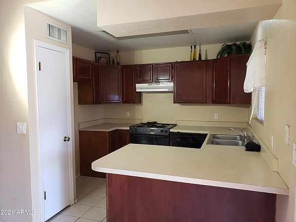 2nd image of 4509 W Topeka Dr