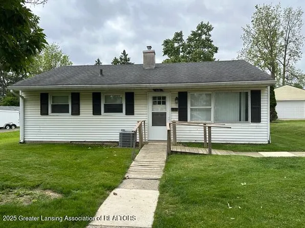 806 Bates St, Lansing, MI 48906
