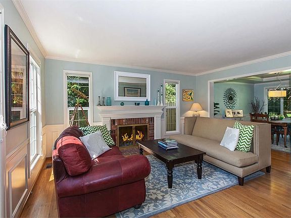 Formal Living Room!