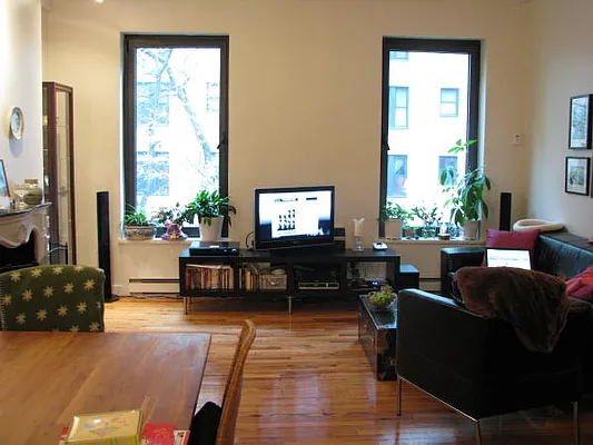 Rented by Owner | media 23