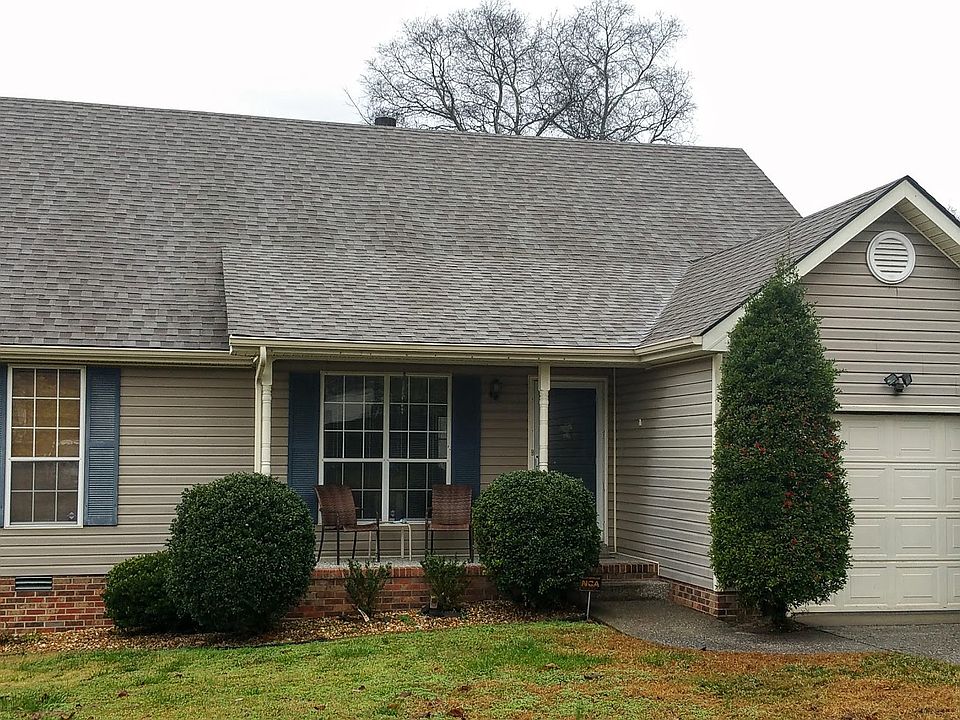 1st image of 805 Neelys Chase Dr