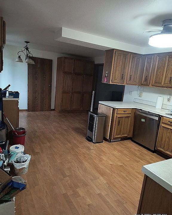 1st image of 513 Fallon St