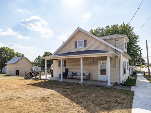 303 W Main St, Lewisville, IN 47352