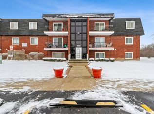 17004 Novak Dr APT T104, Hazel Crest, IL 60429