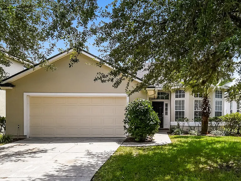 3949 Leatherwood Dr — Photo 1