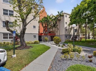 8363 Lake Drive #308, Doral, FL 33166