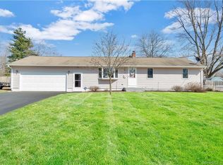 26 Spring Garden Rd, Enfield, CT 06082