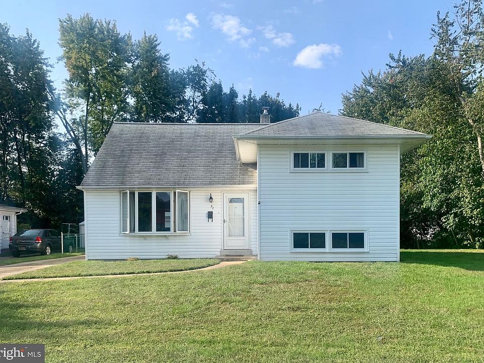 1st image of 92 Martindale Dr