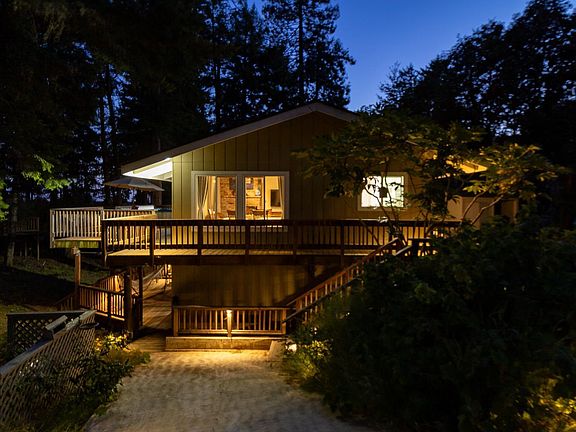 3rd image of 35550 Ocean View Way