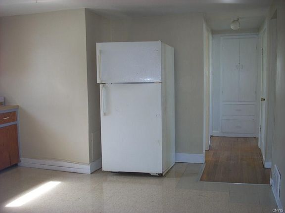 3rd image of 114 Lorenzo Dr