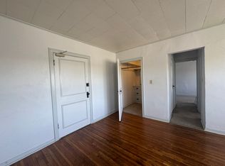 1247 C St #D1, Lincoln, NE 68502