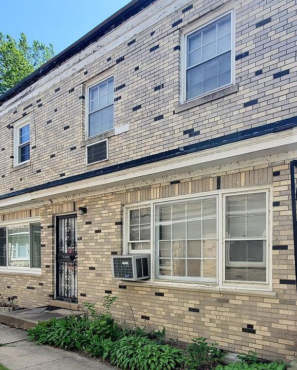 1st image of 7443 S Coles Ave APT B