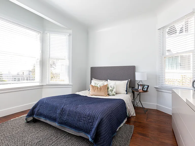 322 Stanyan — Photo 7