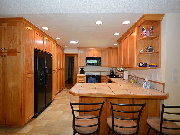 4th image of 5208 133rd Pl NE