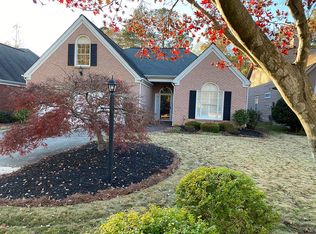 185 Fairway Ct, Newnan, GA 30265