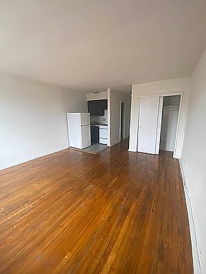 1st image of 86-10 Elmhurst Ave #3F