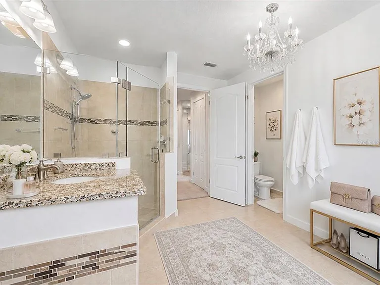 10359 Henbury St — Photo 34