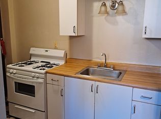 210 Caroline St #1R, Homestead, PA