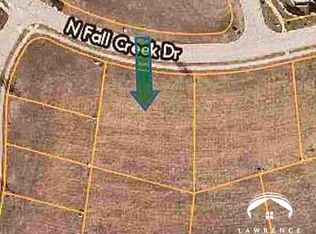 115 N Fall Creek Dr, Lawrence, KS 66049