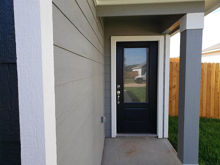 16129 Sugar Falls Dr — Photo 3