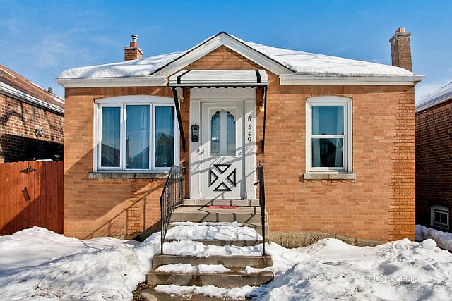 1st image of 6849 S Kedvale Ave