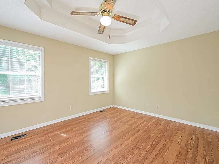1610 Summit Rdg — Photo 10