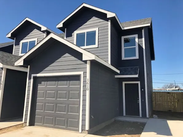 1610 Ash Crescent St, Fort Worth, TX 76104