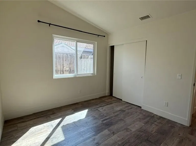 39233 Rising Hill Dr — Photo 22