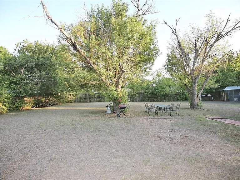 204 Deerfield Park Dr — Photo 18