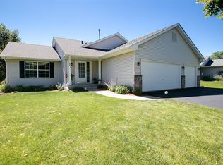 18886 Eaglewood Trl, Farmington, MN 55024