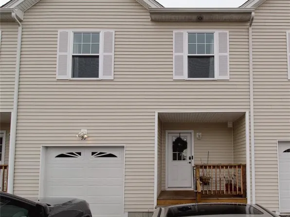 92 Ayda Rose Ave, West Warwick, RI 02893