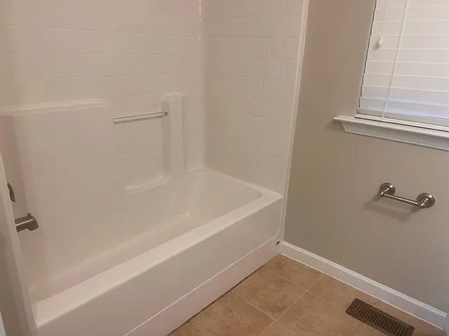 6037 Fryars Gate Ct — Photo 16