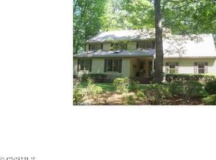 8523 Goddin Rd, Ashland, VA 23005