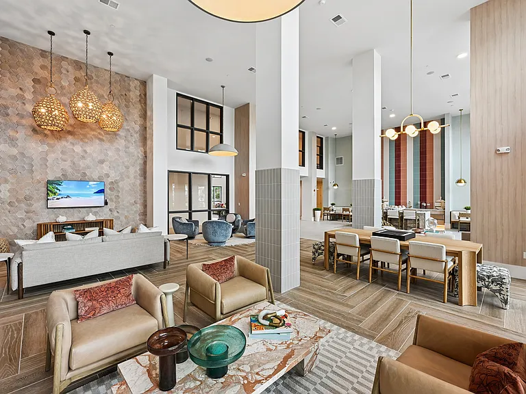 Clubhouse Social Lounge