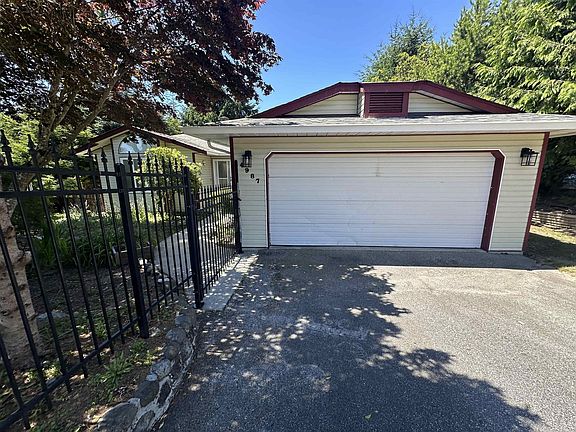 3rd image of 4987 Laurel Ave