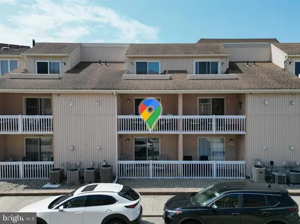 323 44th St S APT 9, Brigantine, NJ 08203