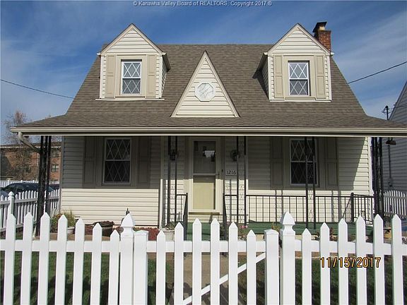 2nd image of 1216 Grosscup Ave