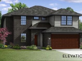 215 Timber Grove Ct, Clute, TX 77531