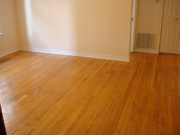 W Whipple St — Photo 6