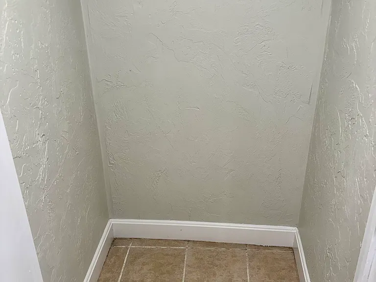 314 Proctor Ave #1B — Photo 9