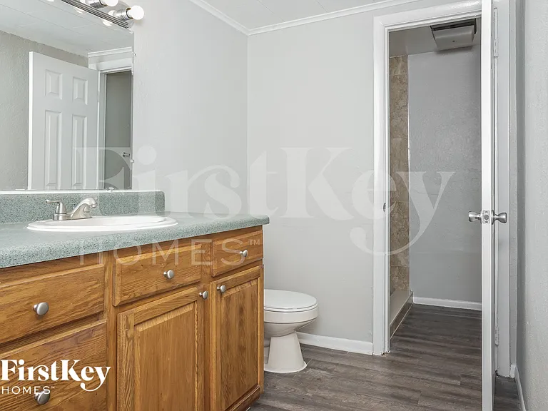 3567 Harbor Blvd — Photo 9