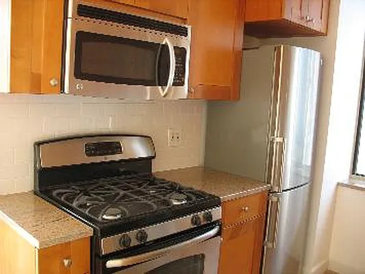 Rented by Corcoran | media 14