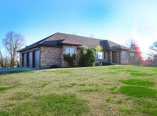 474 Clearspring Rd, Sparta, MO 65753