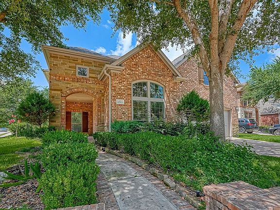 3rd image of 18503 Bayou Junction Ct