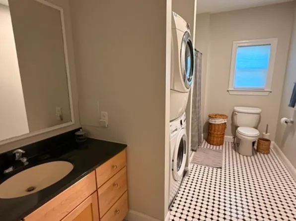 (undisclosed Address), Jamaica Plain, MA 02130