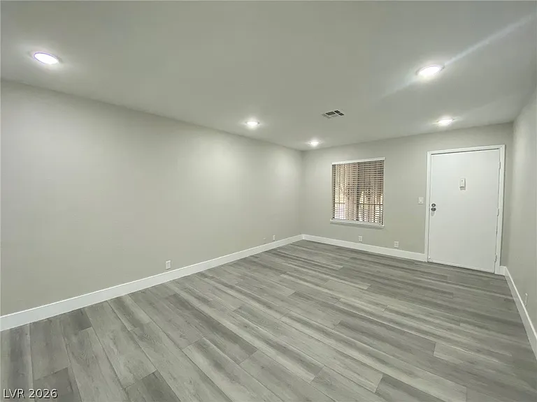 3253 Savalli St #D — Photo 17