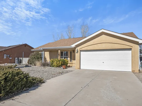 13 Hermanos Ct, Los Lunas, NM 87031