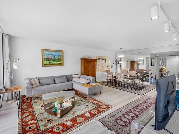 2nd image of 808 Cypress Boulevard #310